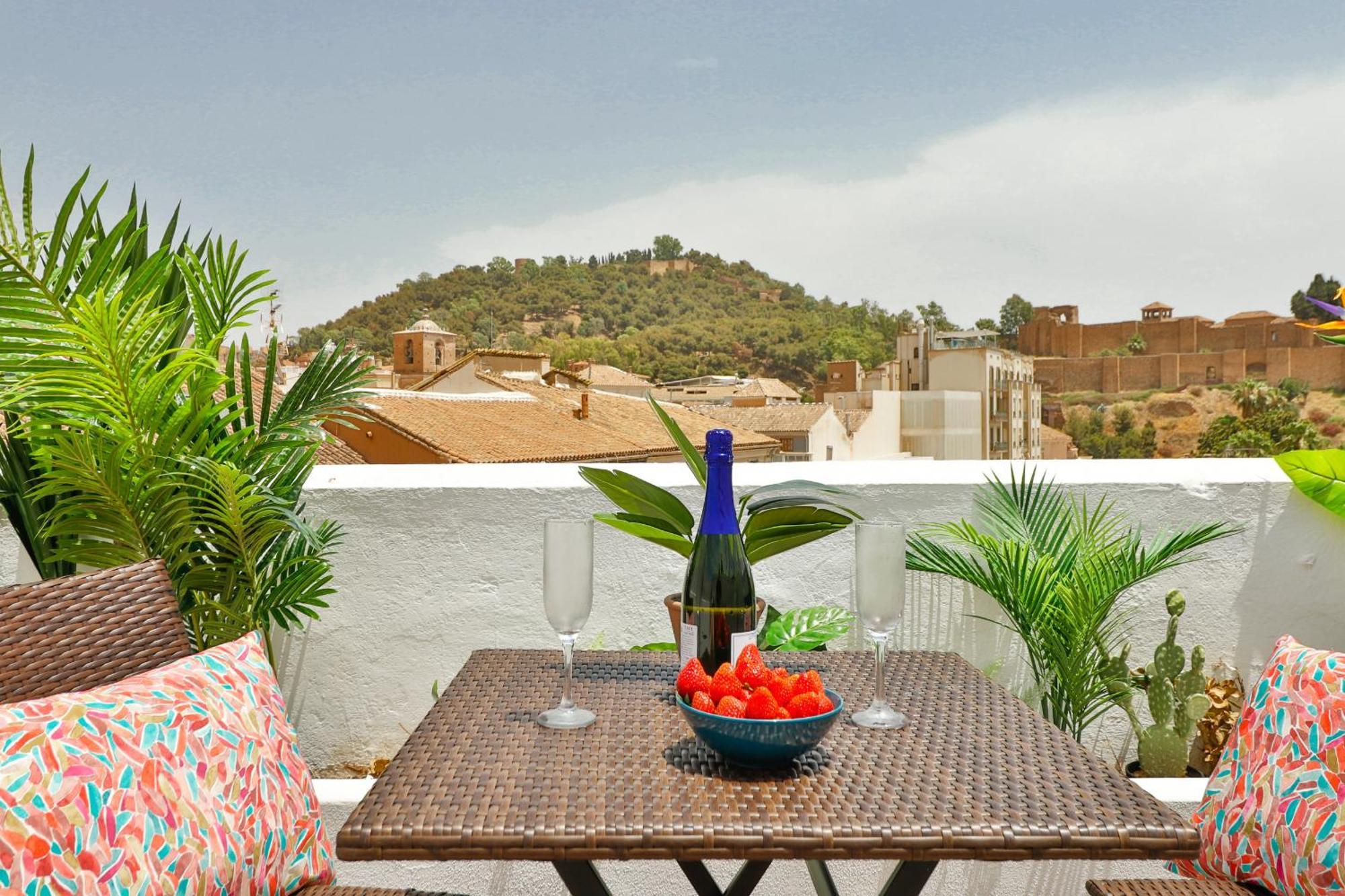 C83 Cosy Penthouse With Terrace Old Town Apartment Malaga Exterior photo